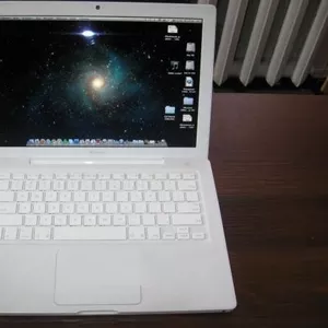 Macbook White 