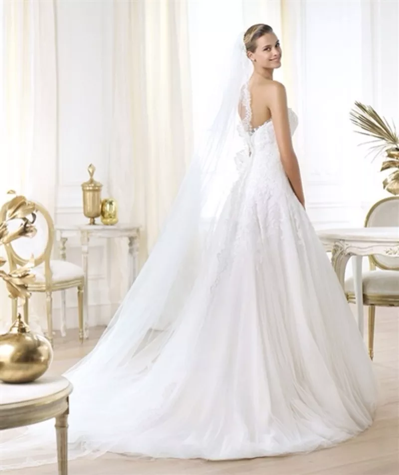 Свадебные платья от мирового бренда Pronovias 24