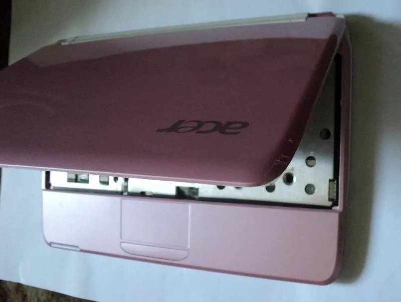 Продам розовый корпус от Acer Aspire ZA3